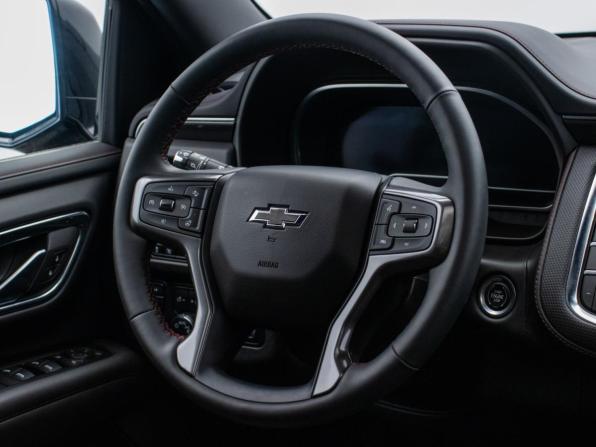 Chevrolet Suburban XII с пробегом 2023 года, цена 10 600 000 рублей, 6980 км, внедорожник, Автокод Объявления