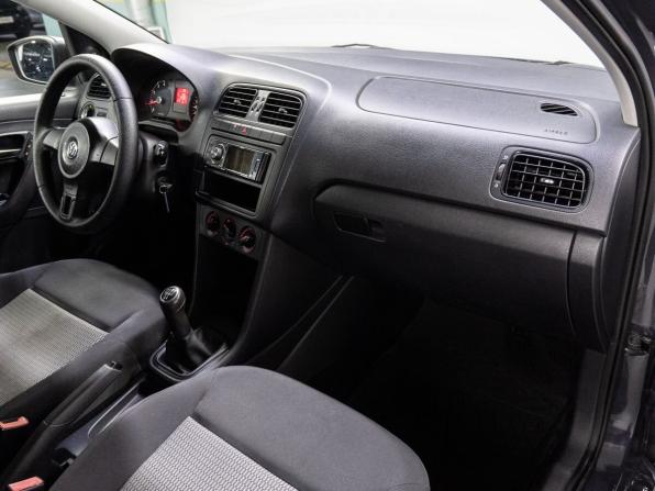 Volkswagen Polo V с пробегом 2010 года, цена 599 000 рублей, 225081 км, седан, Автокод Объявления