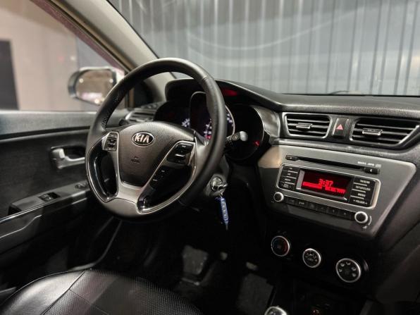 Kia Rio III Рестайлинг с пробегом 2015 года, цена 859 900 рублей, 169000 км, седан, Автокод Объявления
