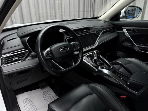 Geely Atlas Pro с пробегом 2022 года, цена 2 249 000 рублей, 66097 км, внедорожник, Автокод Объявления