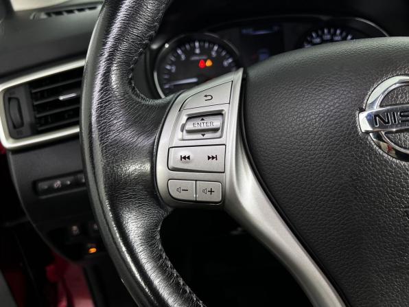 Nissan Qashqai II с пробегом 2018 года, цена 1 650 000 рублей, 160161 км, внедорожник, Автокод Объявления