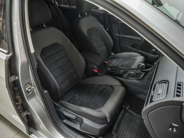 Volkswagen Golf VII с пробегом 2013 года, цена 1 299 000 рублей, 158000 км, хэтчбек, Автокод Объявления