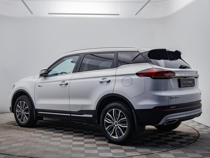 Geely Atlas Pro Москва  - изображение 3