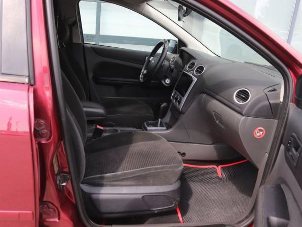 Ford Focus II с пробегом 2005 года, цена 326 000 рублей, 313000 км, седан, Автокод Объявления