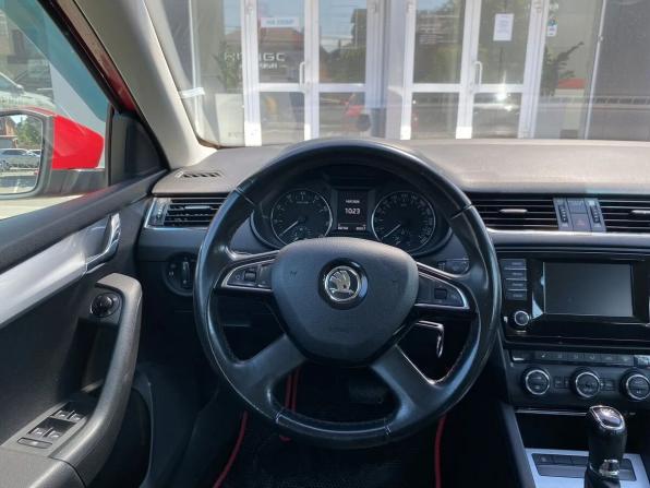 Skoda Octavia III (A7) с пробегом 2013 года, цена 785 000 рублей, 302085 км, лифтбек, Автокод Объявления