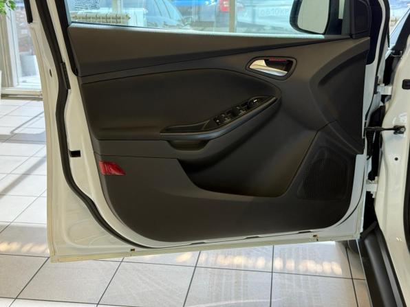 Ford Focus III с пробегом 2014 года, цена 1 050 000 рублей, 84000 км, седан, Автокод Объявления