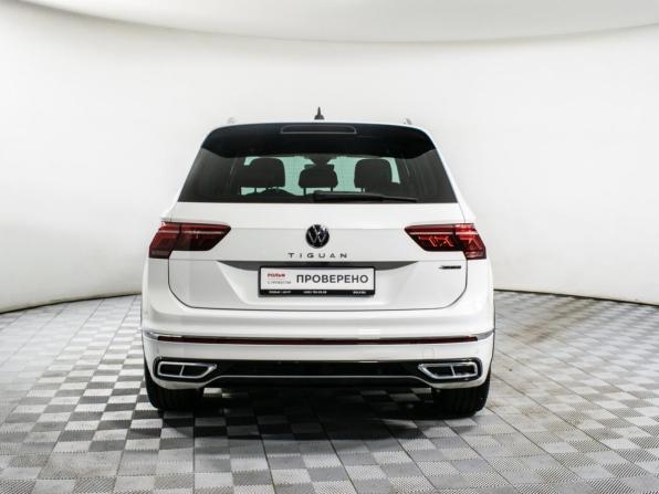 Volkswagen Tiguan II Рестайлинг с пробегом 2021 года, цена 3 460 000 рублей, 44000 км, внедорожник, Автокод Объявления