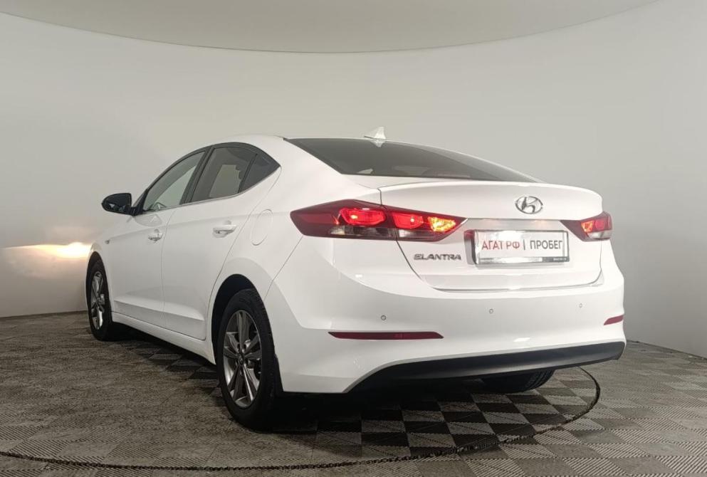 Hyundai Elantra VI (AD) Волгоград  - изображение 5