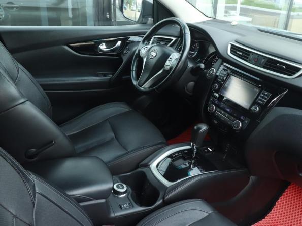 Nissan Qashqai II с пробегом 2016 года, цена 1 648 000 рублей, 137871 км, внедорожник, Автокод Объявления