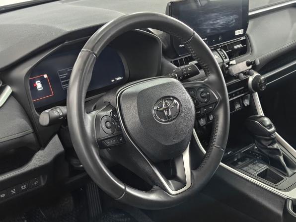Toyota RAV4 V (XA50) с пробегом 2025 года, цена 3 740 000 рублей, 13172 км, внедорожник, Автокод Объявления