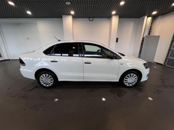 Volkswagen Polo V Рестайлинг с пробегом 2020 года, цена 868 000 рублей, 115000 км, седан, Автокод Объявления