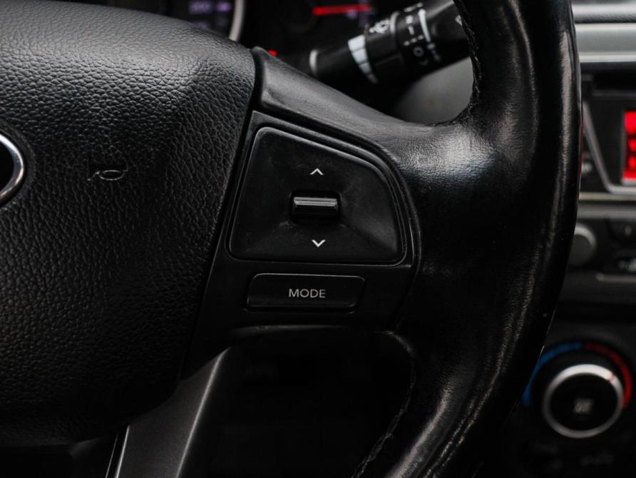 Kia Rio III Москва  - изображение 19