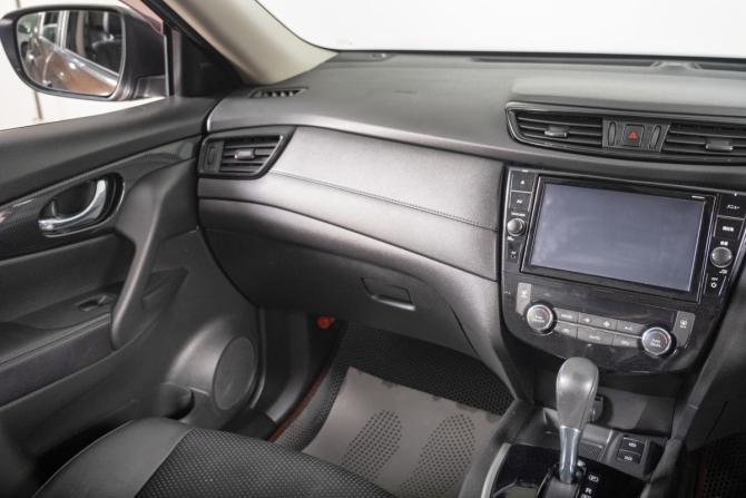 Nissan X-Trail III Рестайлинг с пробегом 2018 года, цена 1 929 000 рублей, 165000 км, внедорожник, Автокод Объявления