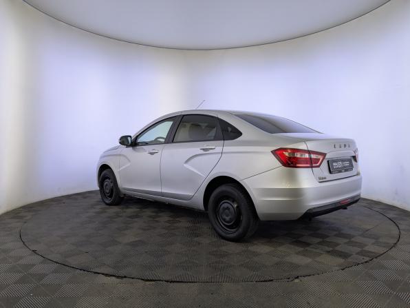 Lada (ВАЗ) Vesta I с пробегом 2018 года, цена 885 000 рублей, 95625 км, седан, Автокод Объявления