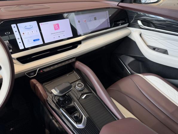 Geely Monjaro I с пробегом 2023 года, цена 2 990 000 рублей, 49657 км, внедорожник, Автокод Объявления