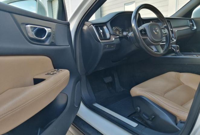 Volvo V60 Cross Country II с пробегом 2019 года, цена 2 511 750 рублей, 312720 км, универсал, Автокод Объявления
