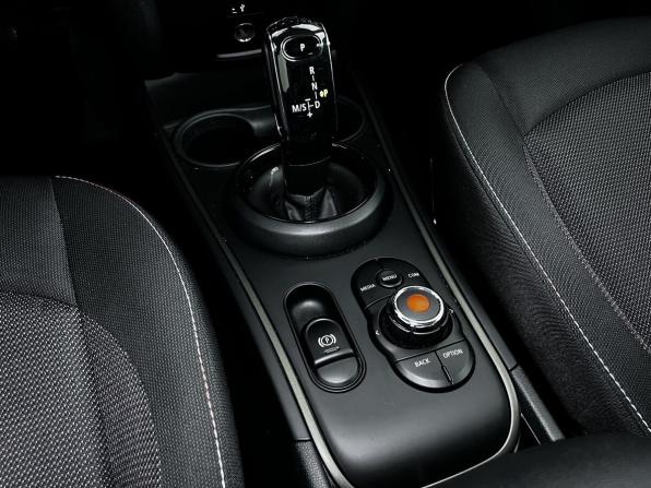 Mini Countryman II Рестайлинг с пробегом 2020 года, цена 2 890 000 рублей, 59555 км, внедорожник, Автокод Объявления