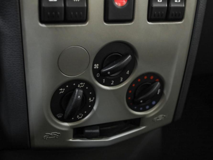Renault Logan I Санкт-Петербург  - изображение 15