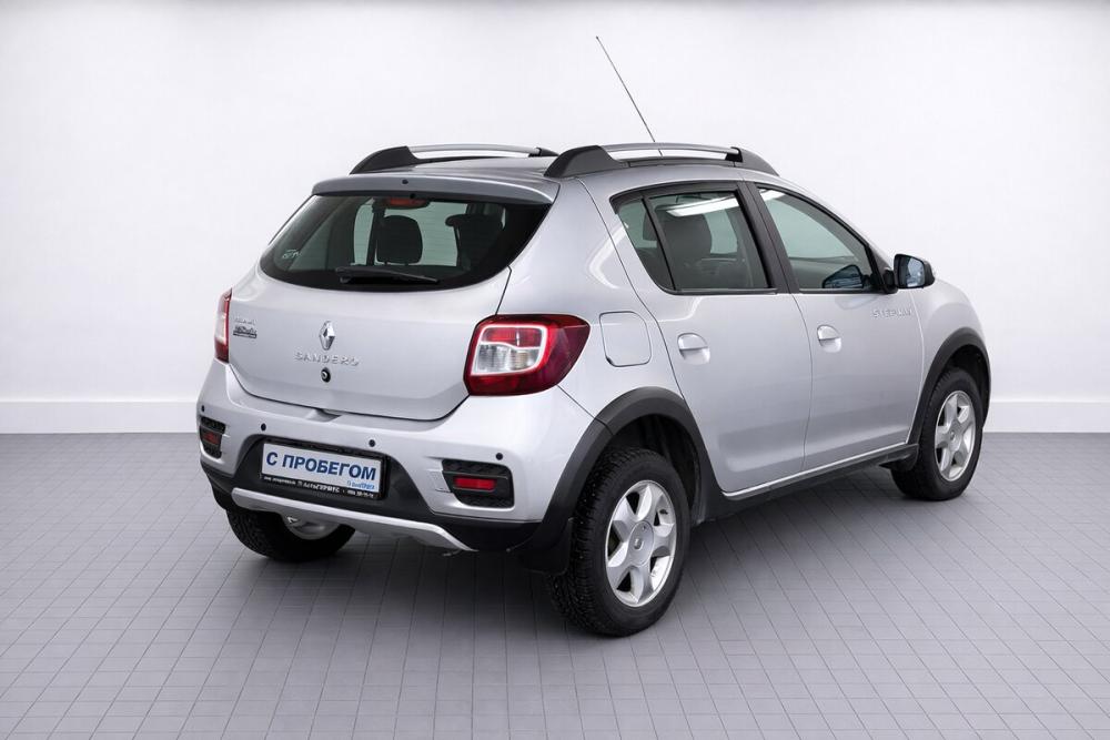 Renault Sandero II Москва  - изображение 4