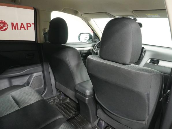 Mitsubishi Outlander III Рестайлинг 2 с пробегом 2015 года, цена 1 500 000 рублей, 127585 км, внедорожник, Автокод Объявления