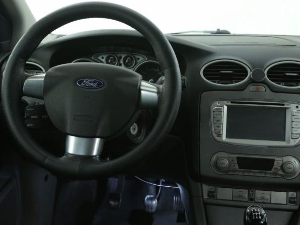 Ford Focus II Рестайлинг с пробегом 2010 года, цена 446 000 рублей, 166000 км, седан, Автокод Объявления