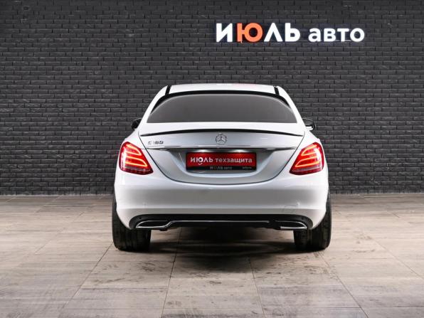 Mercedes-Benz C-Класс IV (W205) с пробегом 2017 года, цена 2 000 000 рублей, 122854 км, седан, Автокод Объявления