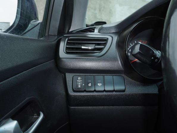 Kia Rio III Рестайлинг с пробегом 2016 года, цена 1 069 000 рублей, 67677 км, седан, Автокод Объявления