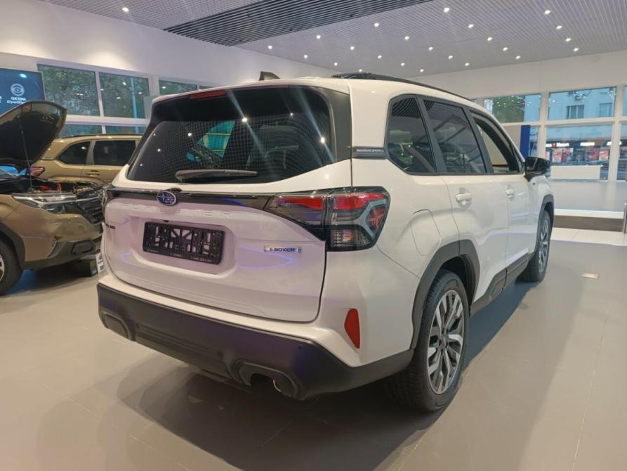 Subaru Forester VI Москва  - изображение 7