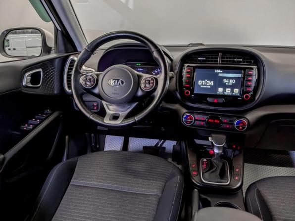 Kia Soul III с пробегом 2021 года, цена 2 200 000 рублей, 70331 км, хэтчбек, Автокод Объявления