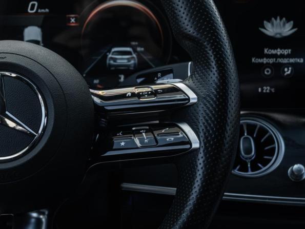 Mercedes-Benz E-Класс V (W213 S213 C238) Рестайлинг с пробегом 2021 года, цена 5 100 000 рублей, 37017 км, седан, Автокод Объявления