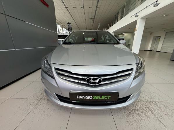Hyundai Solaris I Рестайлинг с пробегом 2015 года, цена 999 000 рублей, 111808 км, хэтчбек, Автокод Объявления