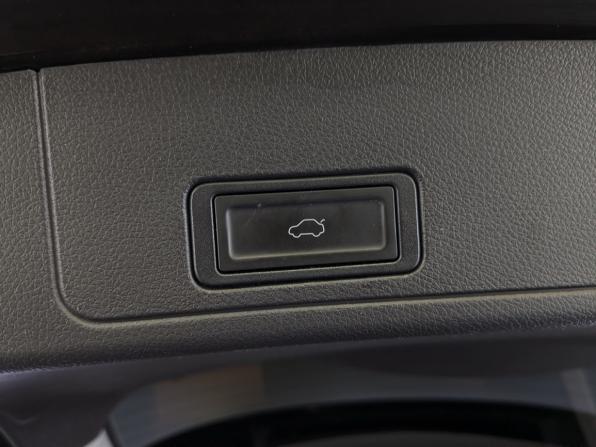 Chery Tiggo 8 Pro e+ с пробегом 2023 года, цена 2 350 000 рублей, 34239 км, внедорожник, Автокод Объявления