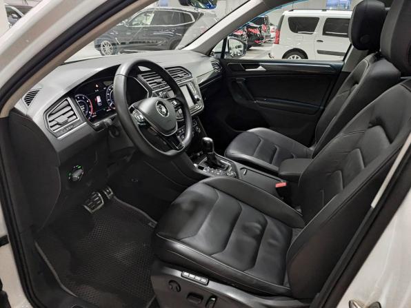 Volkswagen Tiguan II с пробегом 2017 года, цена 2 655 000 рублей, 180251 км, внедорожник, Автокод Объявления
