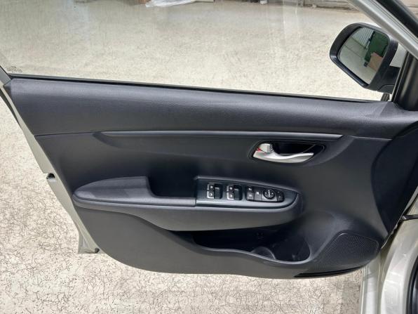 Kia Rio IV с пробегом 2018 года, цена 1 199 000 рублей, 138597 км, седан, Автокод Объявления