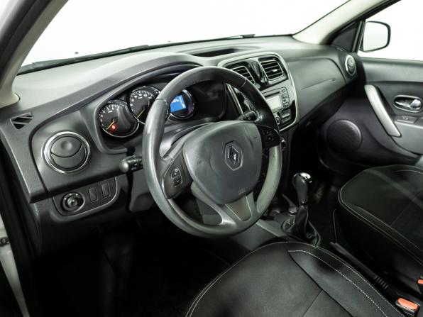 Renault Sandero II с пробегом 2017 года, цена 1 049 700 рублей, 113121 км, хэтчбек, Автокод Объявления