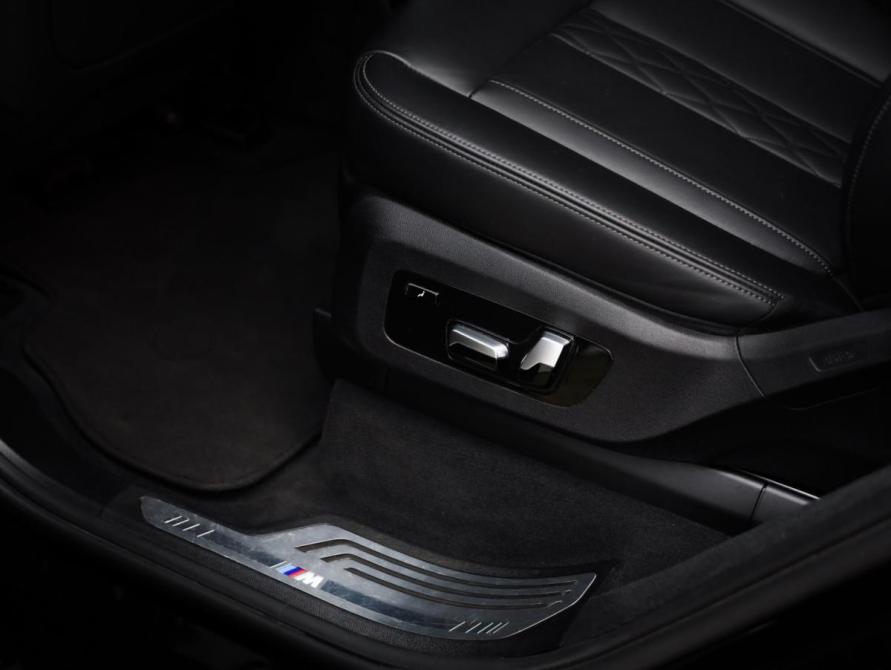 BMW X7 I (G07) Санкт-Петербург  - изображение 31