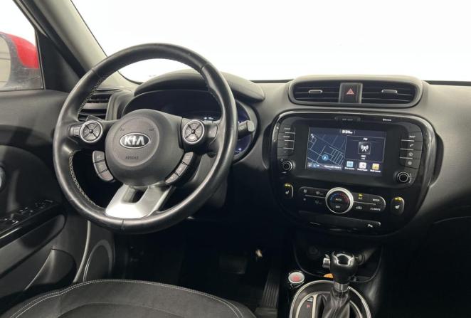 Kia Soul II Рестайлинг с пробегом 2018 года, цена 1 575 000 рублей, 120550 км, хэтчбек, Автокод Объявления