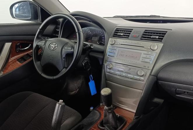 Toyota Camry VI (XV40) Рестайлинг с пробегом 2010 года, цена 920 000 рублей, 325004 км, седан, Автокод Объявления