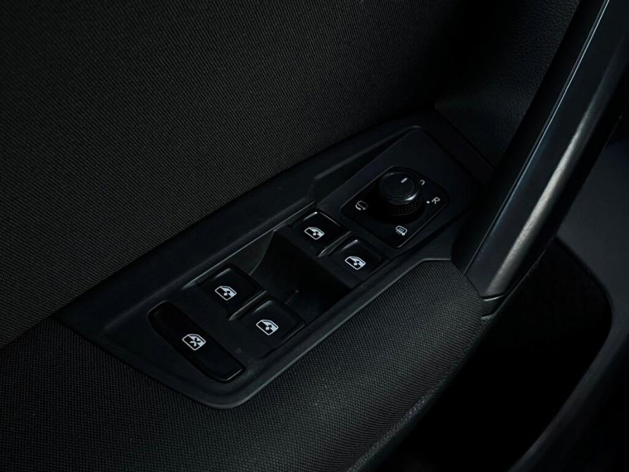 Volkswagen Tiguan II Санкт-Петербург  - изображение 20