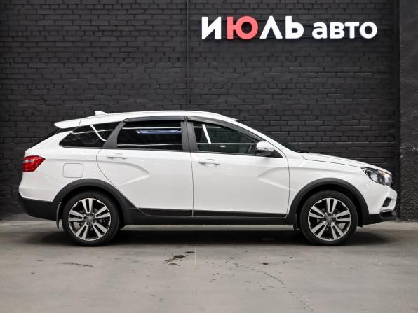 Lada (ВАЗ) Vesta I с пробегом 2021 года, цена 1 230 000 рублей, 131772 км, универсал, Автокод Объявления