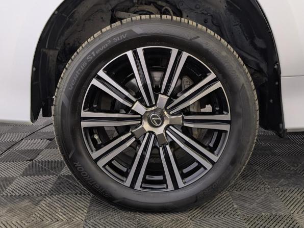 Lexus LX III Рестайлинг 2 с пробегом 2018 года, цена 7 750 000 рублей, 154891 км, внедорожник, Автокод Объявления