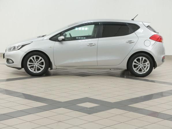 Kia Ceed II с пробегом 2012 года, цена 851 000 рублей, 244000 км, хэтчбек, Автокод Объявления
