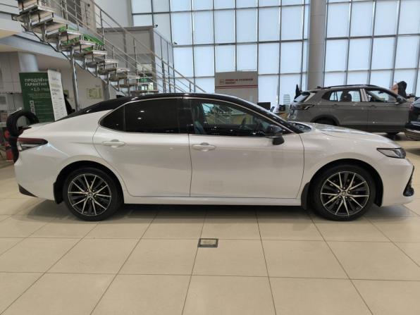 Toyota Camry VIII (XV70) Рестайлинг с пробегом 2021 года, цена 3 299 000 рублей, 55940 км, седан, Автокод Объявления