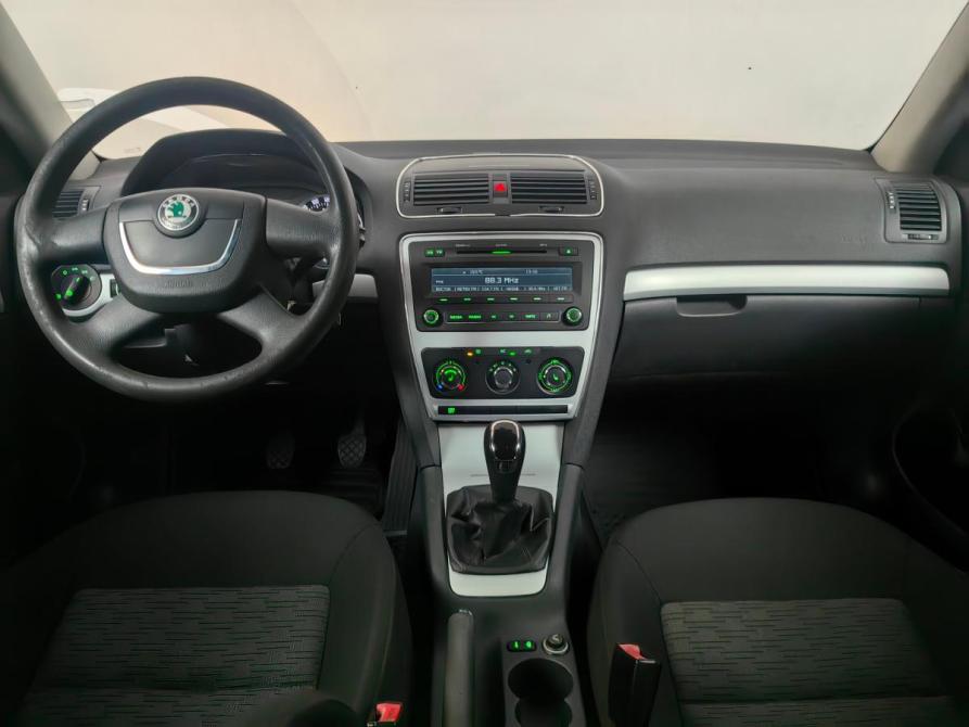 Skoda Octavia II (A5) Рестайлинг Москва  - изображение 6