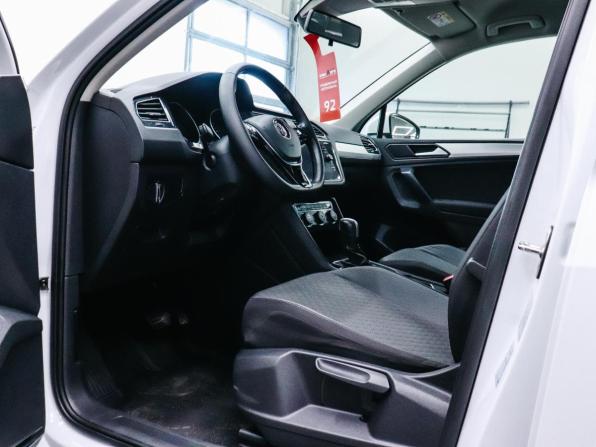 Volkswagen Tiguan II с пробегом 2020 года, цена 2 000 000 рублей, 185955 км, внедорожник, Автокод Объявления