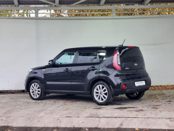 Kia Soul II Рестайлинг с пробегом 2018 года, цена 1 455 000 рублей, 111712 км, хэтчбек, Автокод Объявления