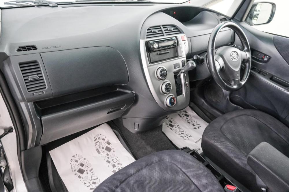 Toyota Ractis I Красноярск  - изображение 13