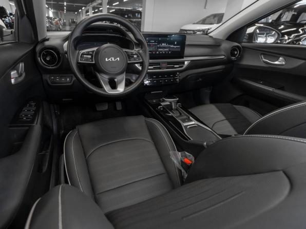 Kia K3 II (China Market) Рестайлинг с пробегом 2026 года, цена 2 980 000 рублей, 20 км, седан, Автокод Объявления