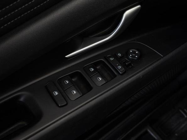 Hyundai Elantra VII (CN7) с пробегом 2021 года, цена 2 000 000 рублей, 96557 км, седан, Автокод Объявления