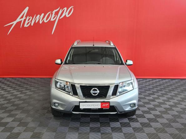 Nissan Terrano III (D10) с пробегом 2015 года, цена 1 095 000 рублей, 120000 км, внедорожник, Автокод Объявления
